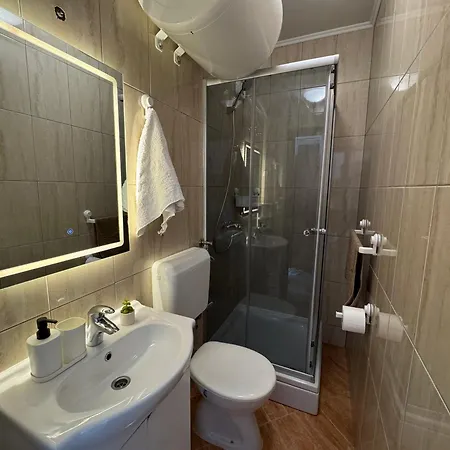 Apartament Bernarda 2 *
