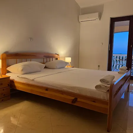 Bernarda 2 Apartman Nin