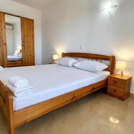 Apartamento Bernarda 2 *
