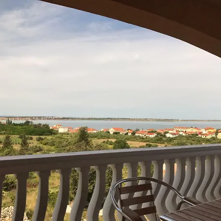 Apartament Bernarda 2 Nin