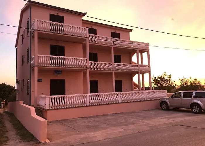 Bernarda 2 *